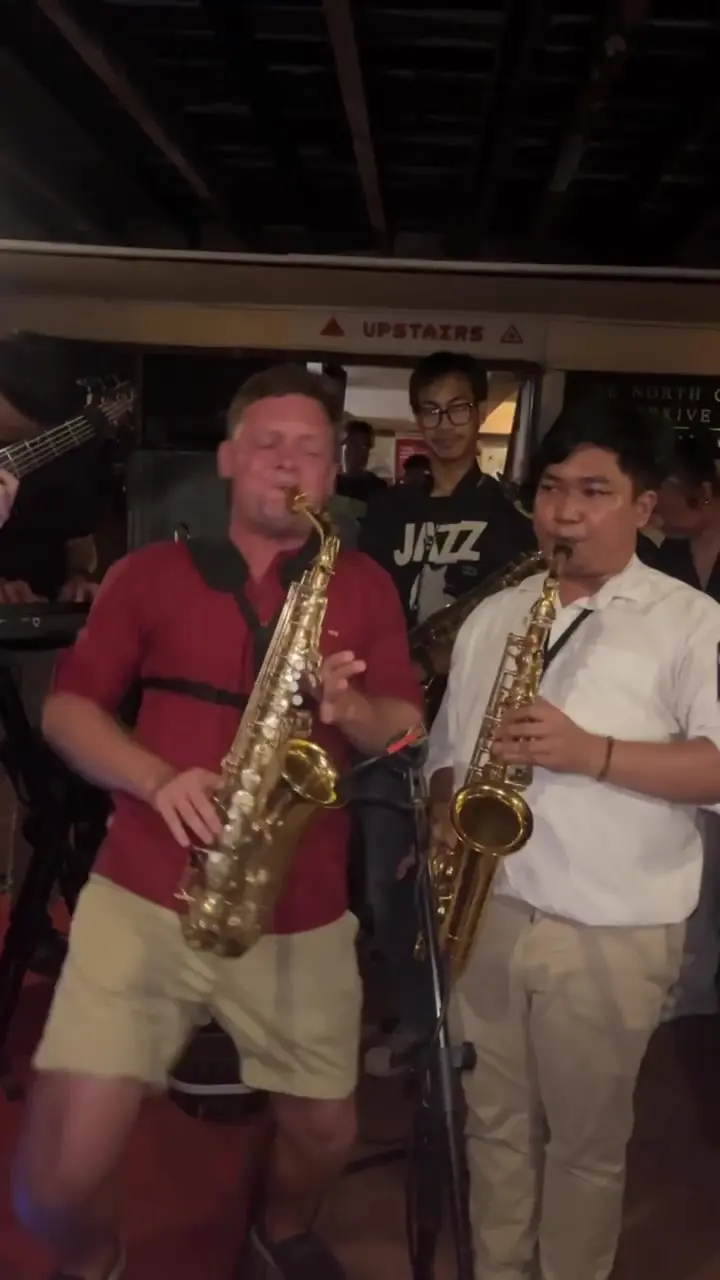 Миша Киевский: саксофон — Концерт, Night City Freedom Club, Pattaya